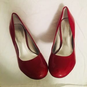 Shiny Red Jessica Simpson Heels 👠